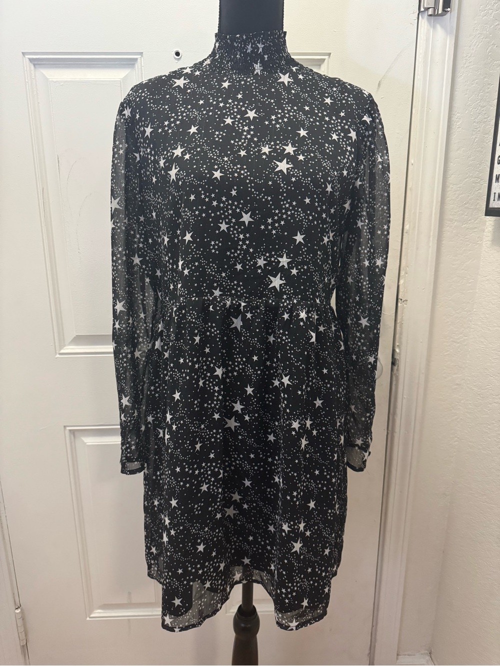 Modcloth Black Star-Print Long Sleeve High-Neck Dress 0487